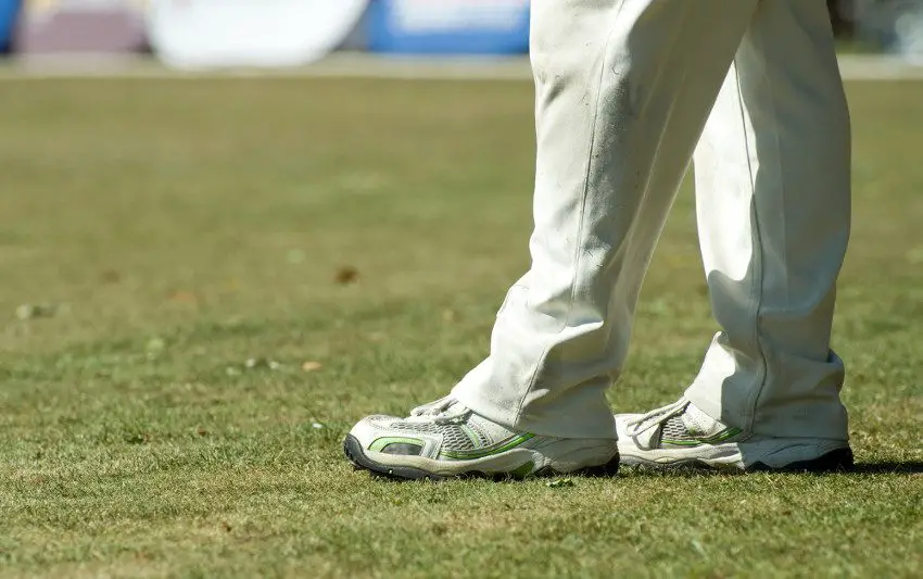 How to Get Stains Out of Cricket Trousers? - Techniques on Removing Grass, Mud or Ball Stains