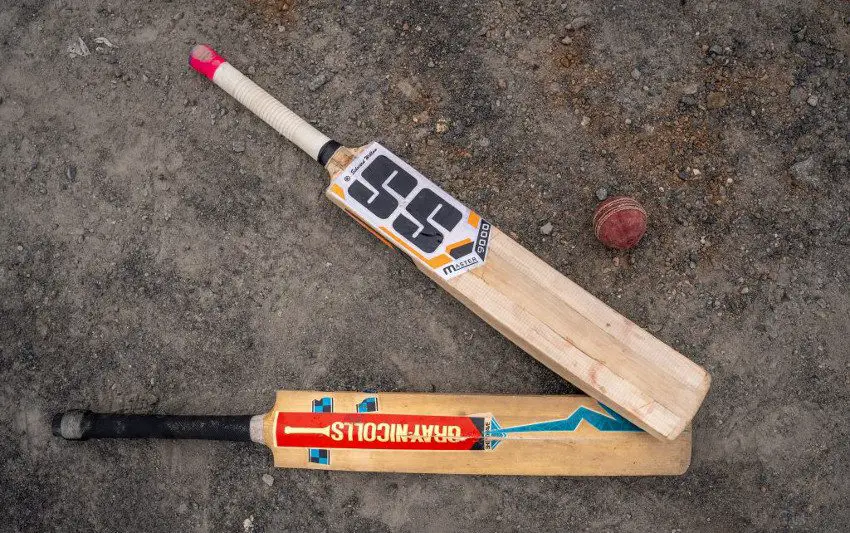 How to Remove Sticker Glue from Cricket Bat? - Step by Step Guide