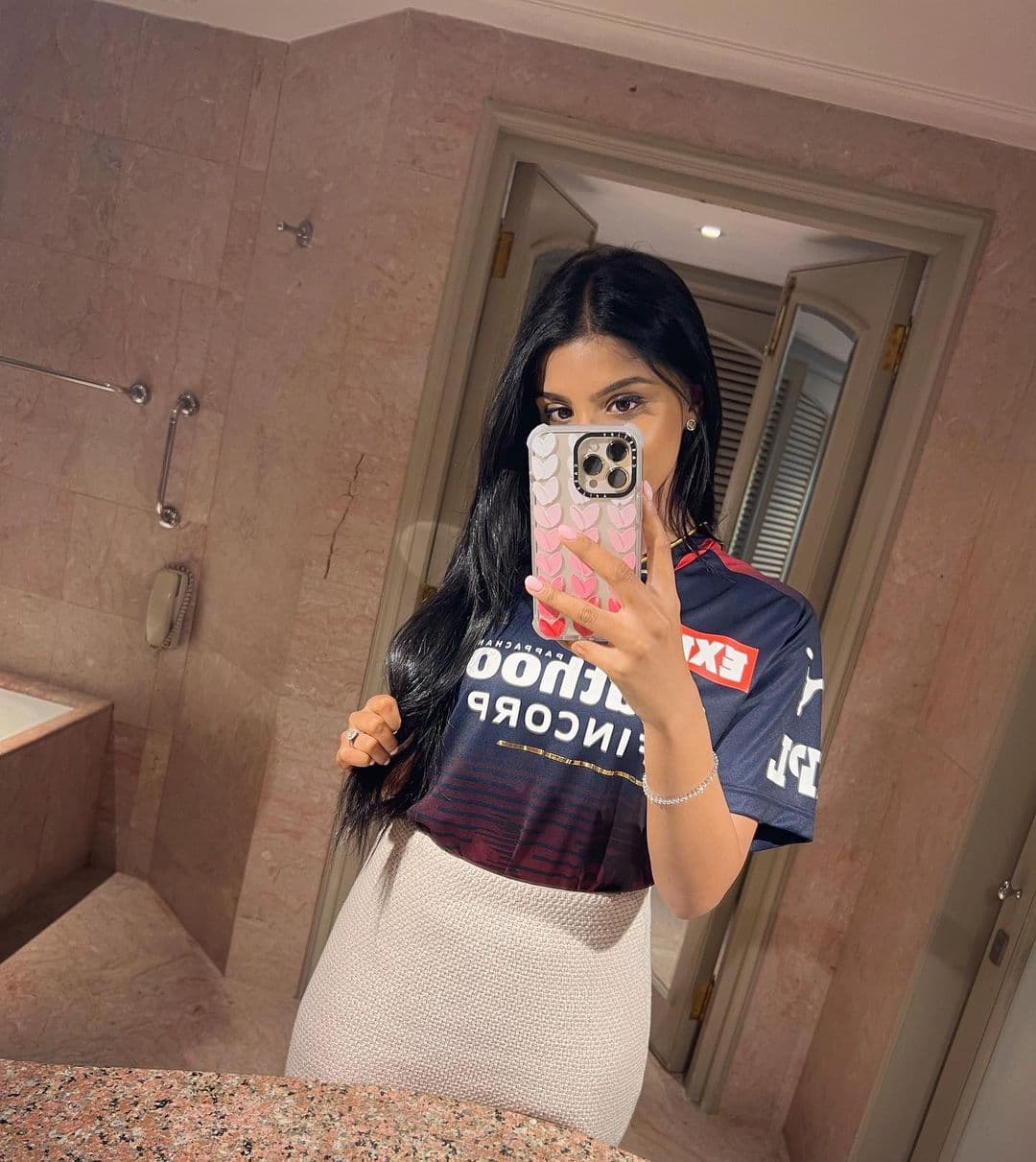 Who is Vini Raman? Glenn Maxwell's Wife - ItsOnlyCricket